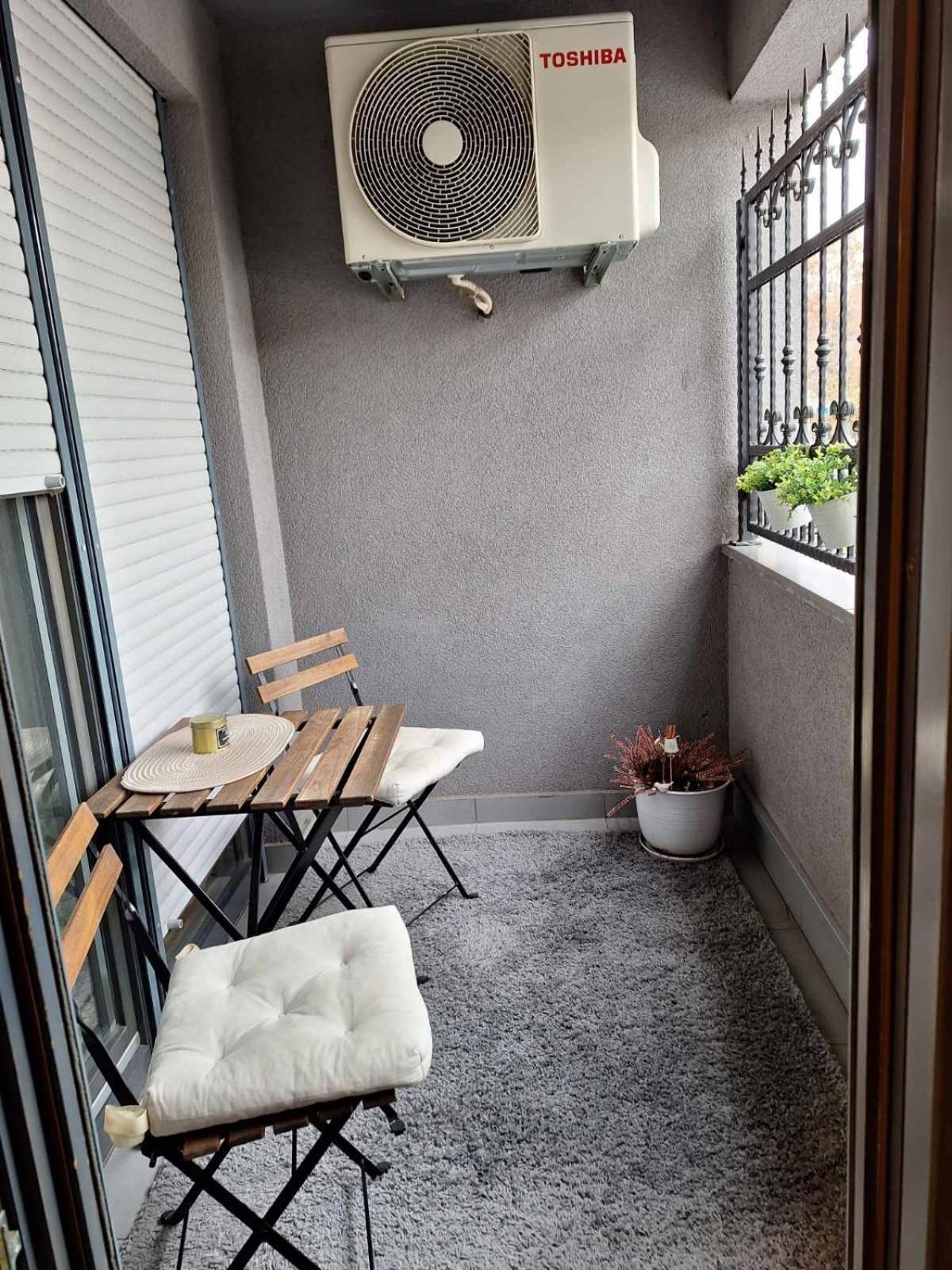Apartman Lory, Zagreb, Downtown, With Own Parking In The Garage Exterior photo